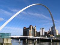 Gateshead Millennium Bridge pivots on 4 GGB self-aligning bearings